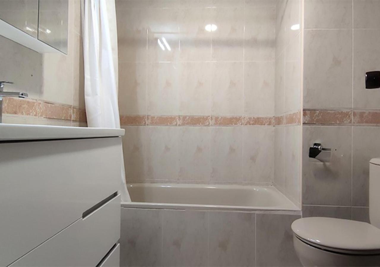 Piso Centro Ciudad Club Nautico Lejlighed Torrevieja Eksteriør billede