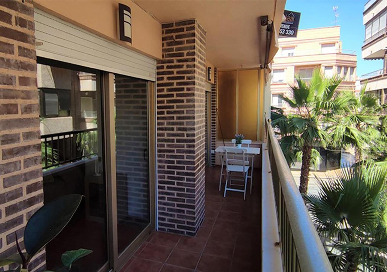 Piso Centro Ciudad Club Nautico Lejlighed Torrevieja Eksteriør billede