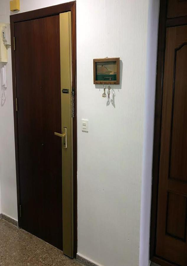 Piso Centro Ciudad Club Nautico Lejlighed Torrevieja Eksteriør billede